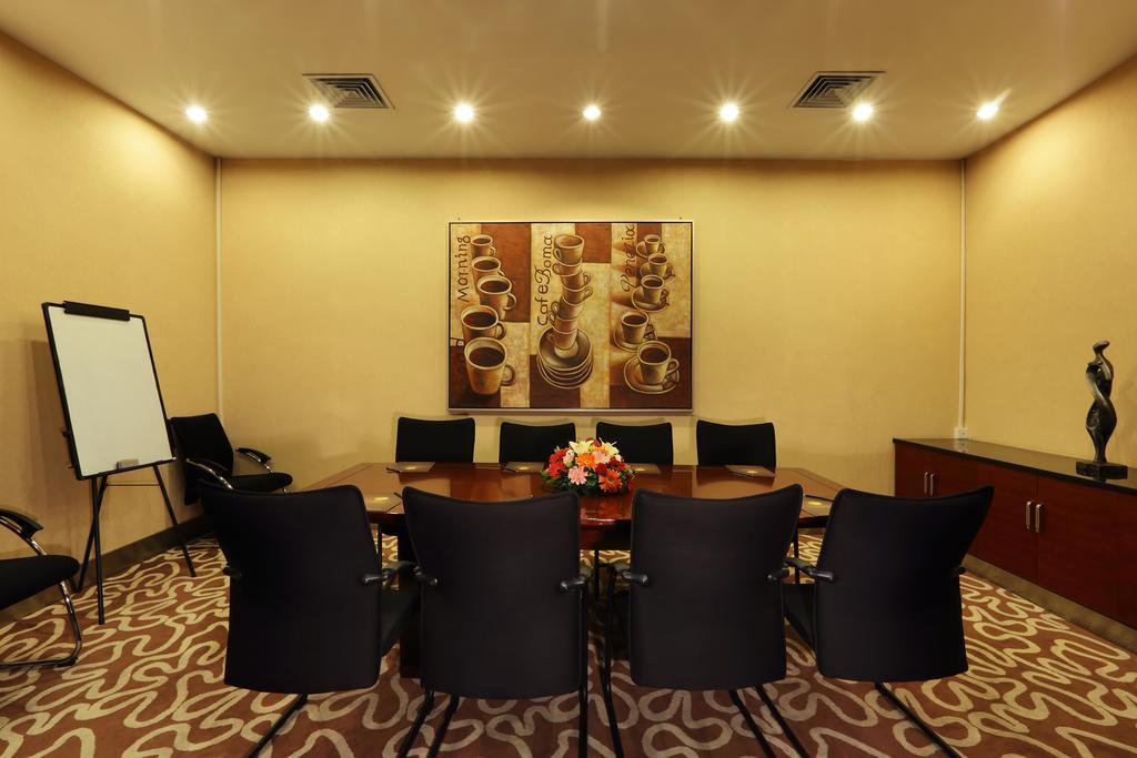Shenzhen Caa Holy Sun Hotel, Luohu Railway Station Экстерьер фото